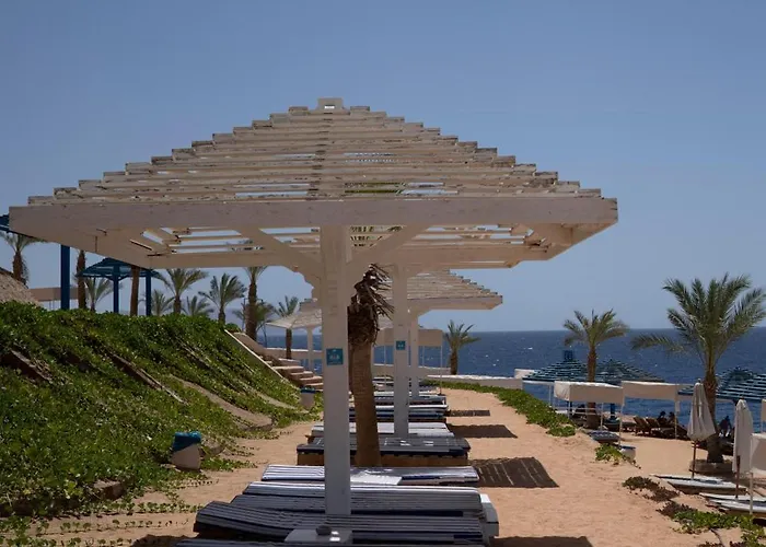 Üdülőközpont Grand Oasis 4*