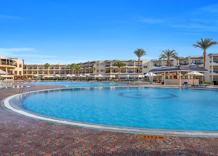Grand Oasis Üdülőközpont 4*