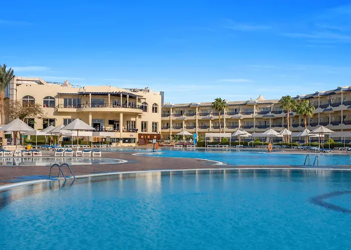 Grand Oasis