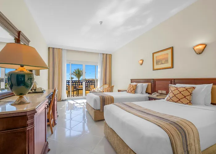 Üdülőközpont Grand Oasis 4*