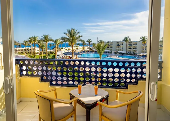 Üdülőközpont Grand Oasis 4*
